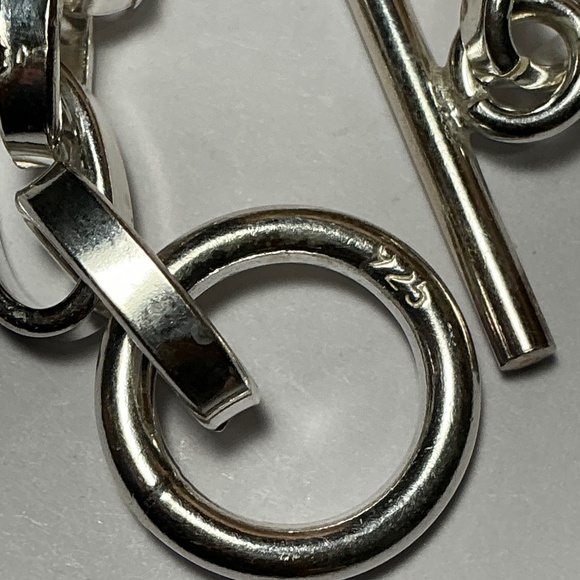 LIKE NEW Sterling Silver ID Bracelet. 7.75 inches long - Picture 5 of 6